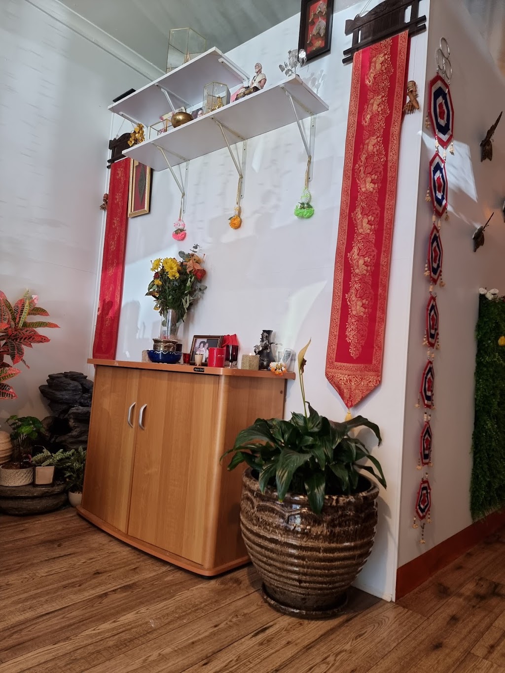 Das Thai Massage , therapist , Remedial | 631 Dean St, Albury NSW 2640, Australia | Phone: 0402 163 397