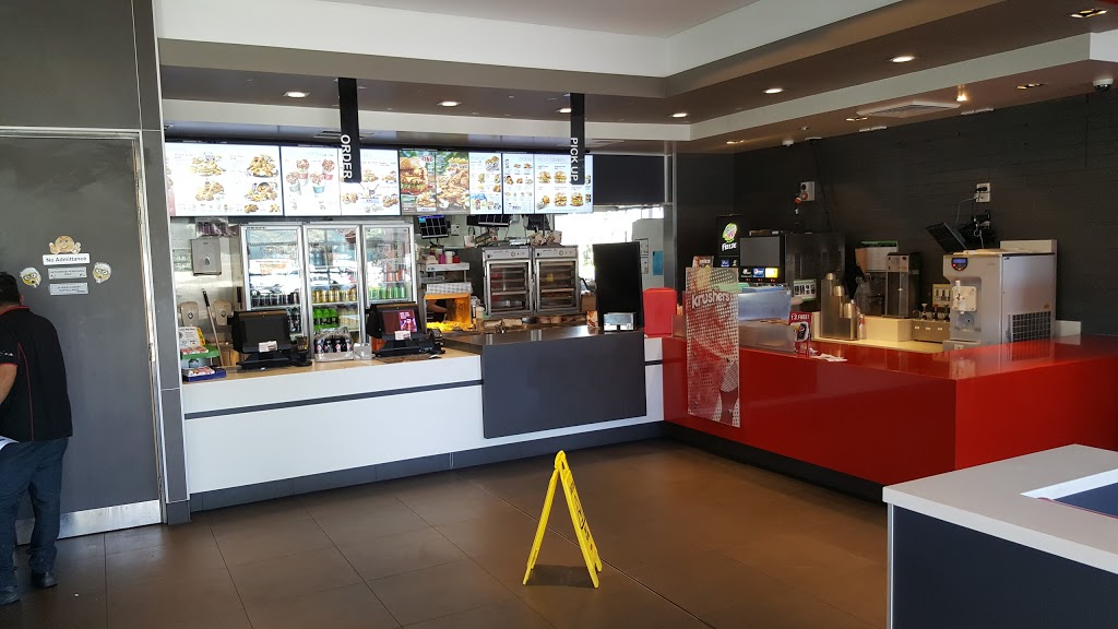 KFC Dubbo East | 112 Sheraton Rd, Dubbo NSW 2830, Australia | Phone: (02) 6885 2642