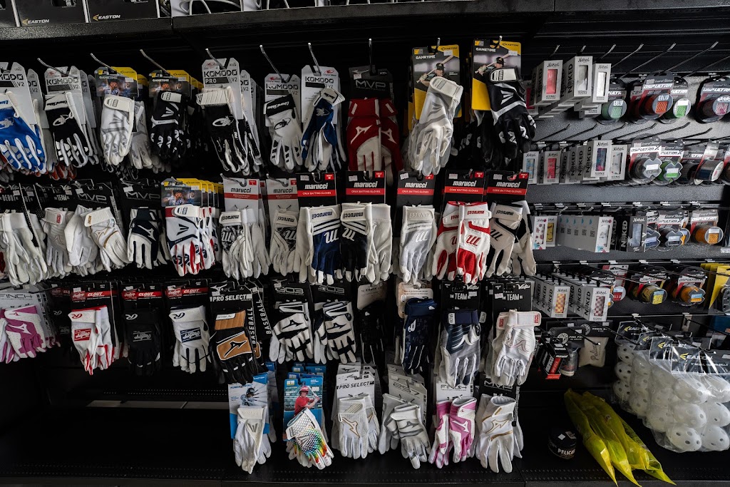 Base 2 Base Sports | unit 6/8 Pinter Dr, Southport QLD 4215, Australia | Phone: 0421 351 325