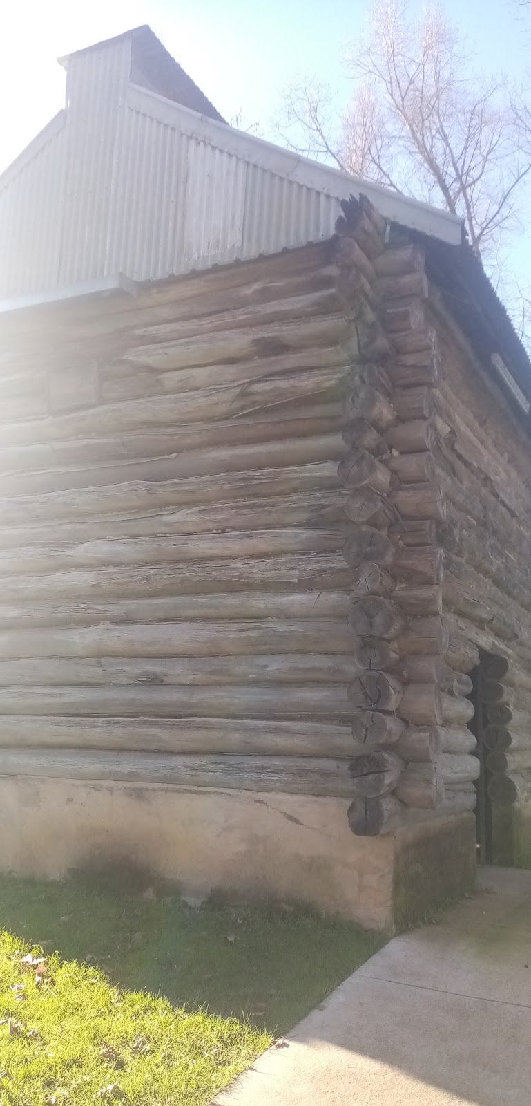 Evolution Roofing Pty Ltd | 185 Phillipson St, Wangaratta VIC 3677, Australia | Phone: 0431 134 686