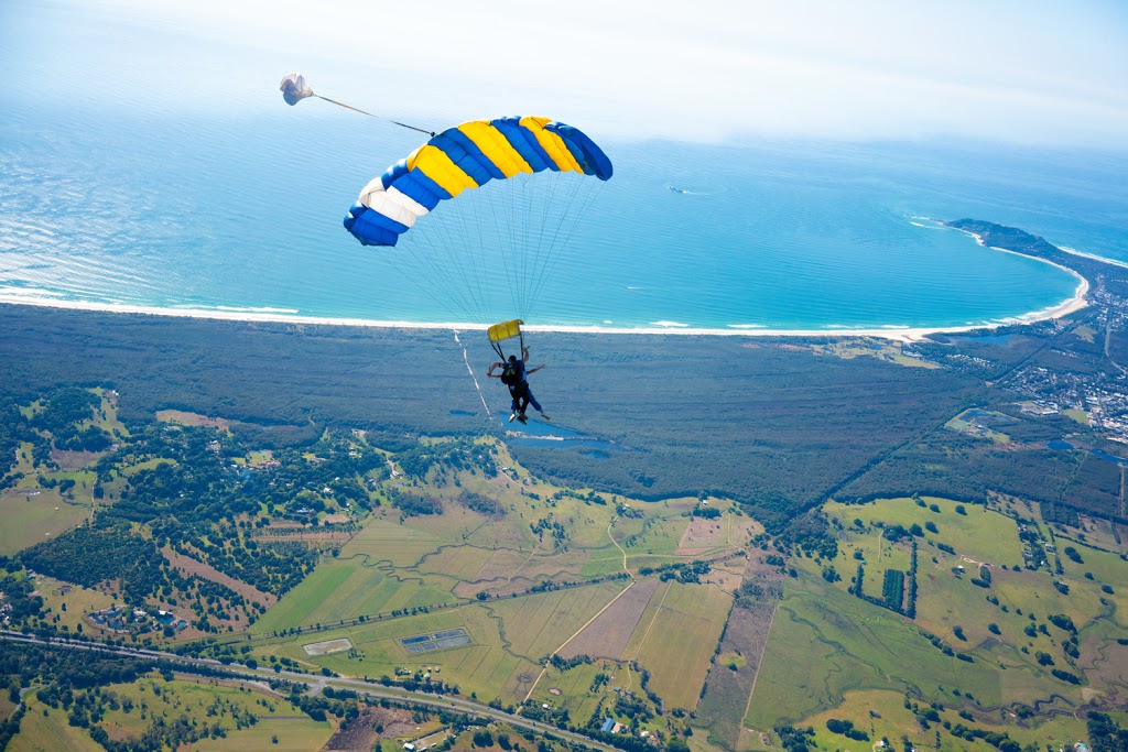 Skydive Byron Bay |  | Hanger 1 Tyagarah Airfield, Pacific Hwy, Tyagarah NSW 2481, Australia | 1300663634 OR +61 1300 663 634
