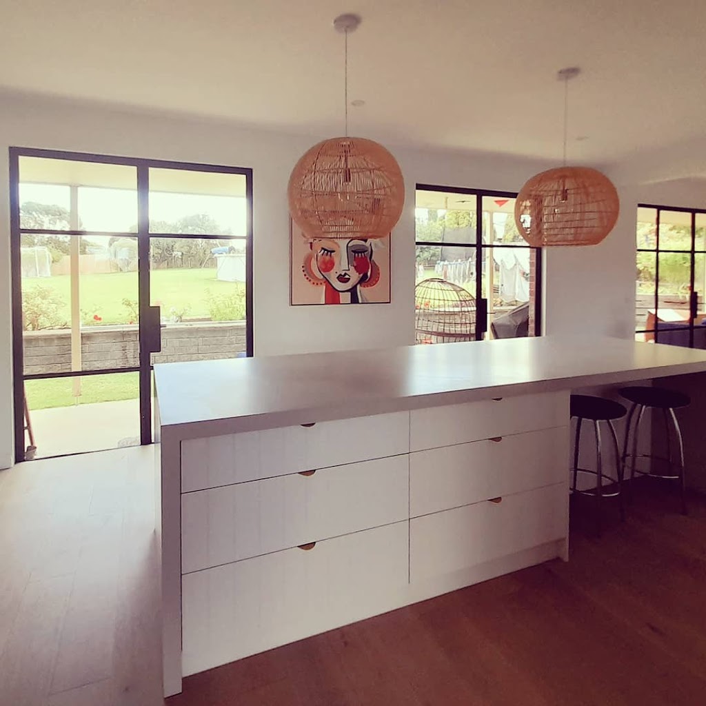 Flynn Built Homes | general contractor | Lowanna Pl, Connewarre VIC 3227, Australia | 0438005528 OR +61 438 005 528