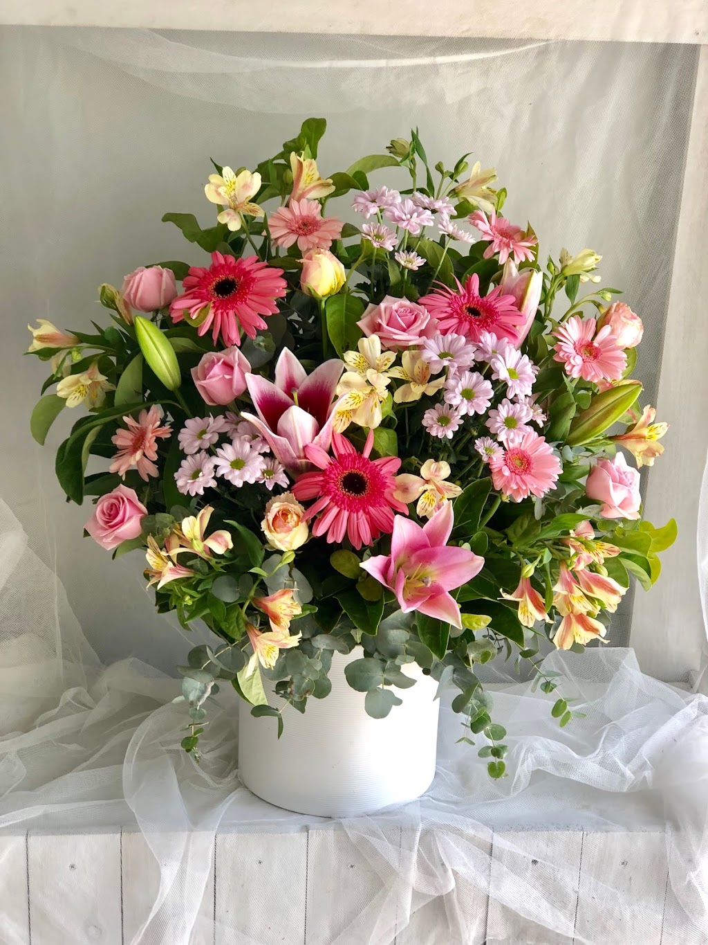 De Luca Floral Designs | florist | 8 Narrabeen Rd, Albany Creek QLD 4035, Australia | 0414791630 OR +61 414 791 630