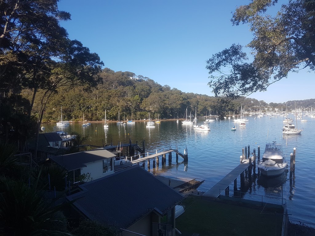 Refuge Cove holiday house | 5 Wandeen Rd, Clareville NSW 2107, Australia