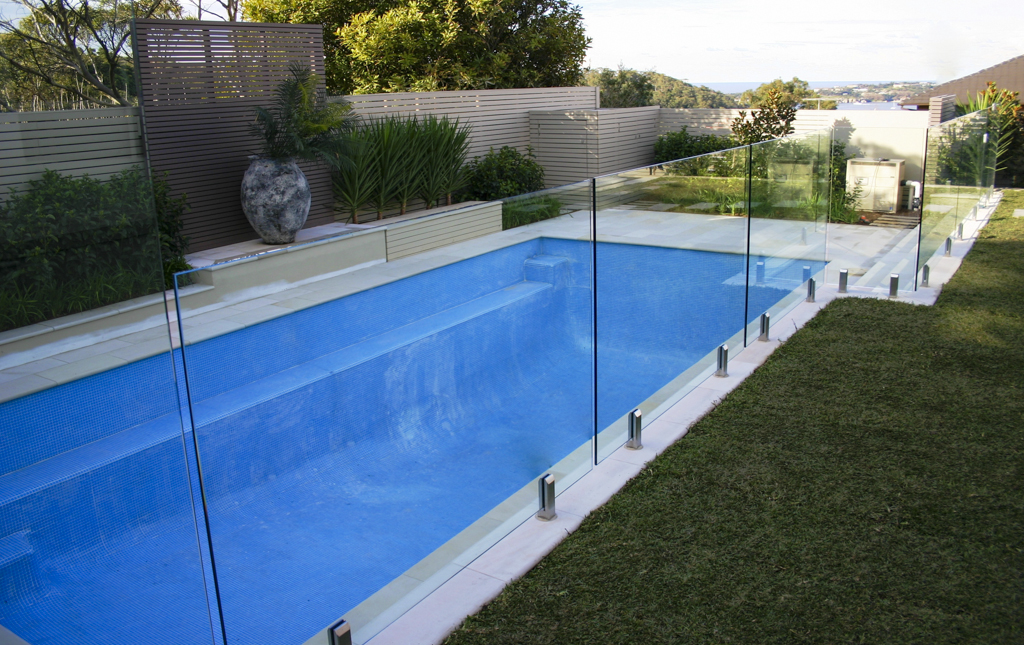 Prestige Glass Fencing and Balustrading | 24/1 Short St, Chatswood NSW 2067, Australia | Phone: (02) 9417 0164