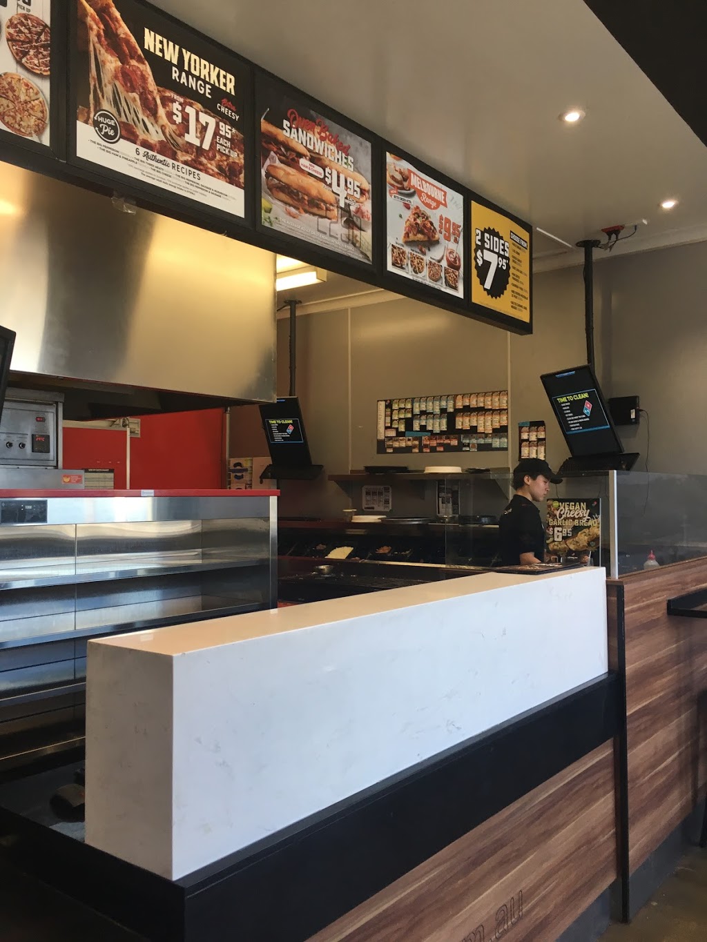 Dominos Pizza Frankston (VIC) | meal takeaway | Tenancy 2/136 Frankston - Flinders Rd, Frankston South VIC 3199, Australia | 0387639000 OR +61 3 8763 9000