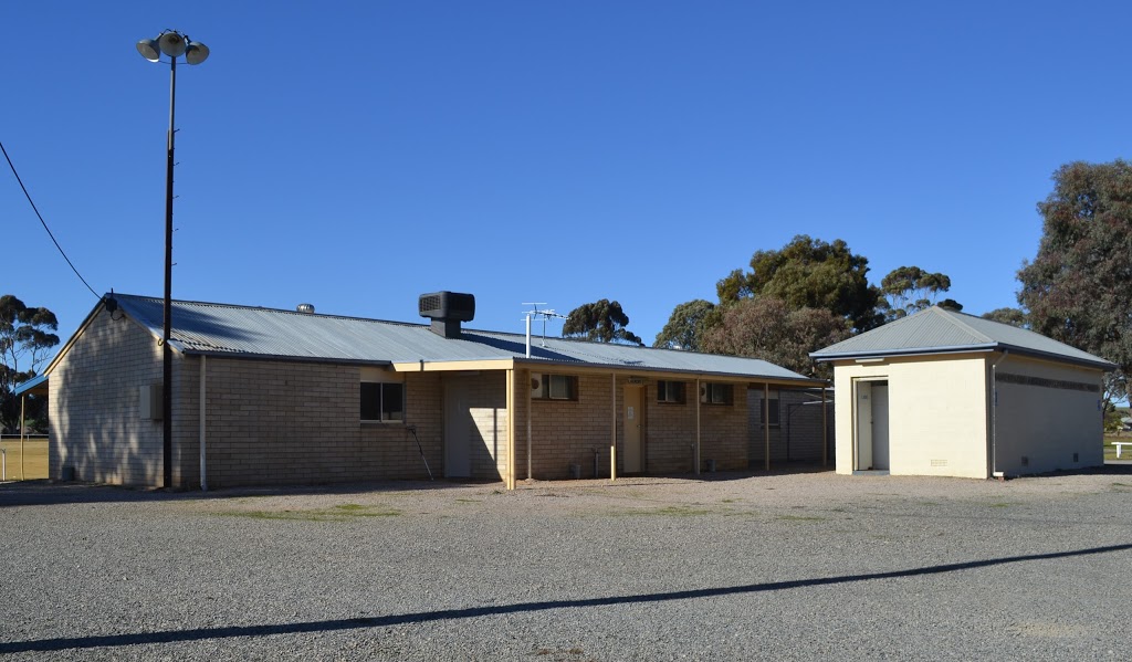 Saddleworth Caravan Park | rv park | 9 Whip St, Saddleworth SA 5413, Australia