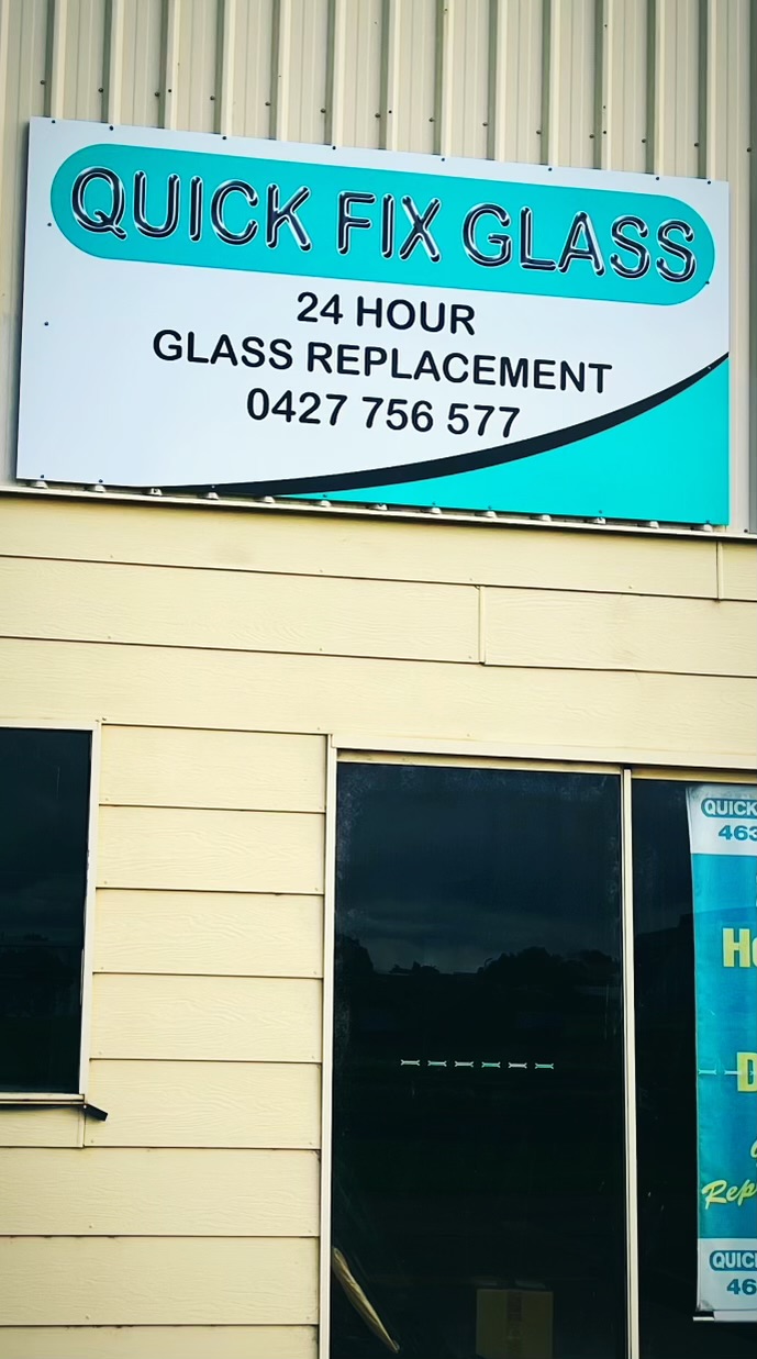 Downs Quick Fix Glass | store | 6/159-161 McDougall St, Wilsonton QLD 4350, Australia | 0427756577 OR +61 427 756 577