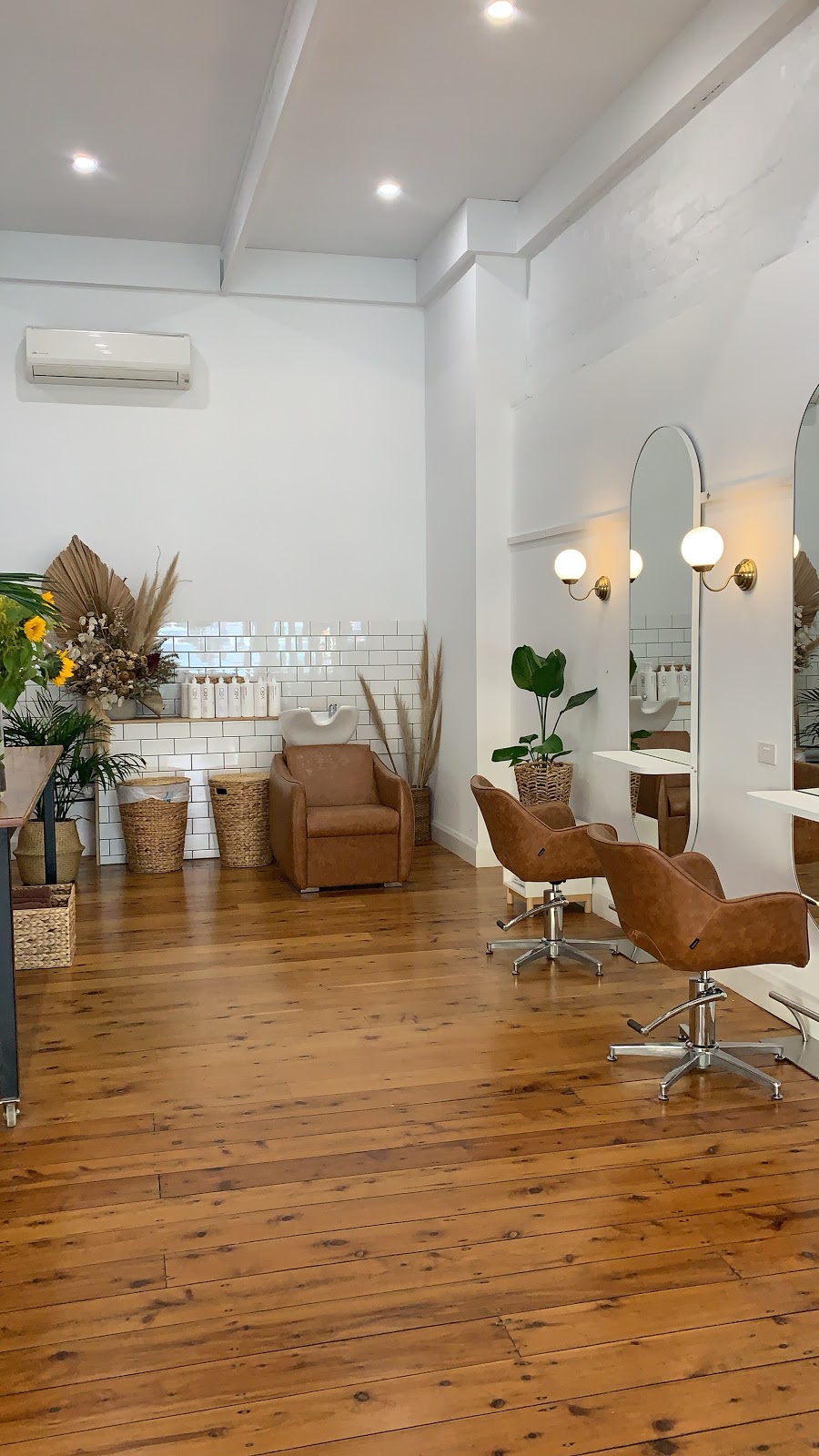 Del & May Hair Studio | hair care | 132C Eighth St, Mildura VIC 3500, Australia | 0350540881 OR +61 3 5054 0881