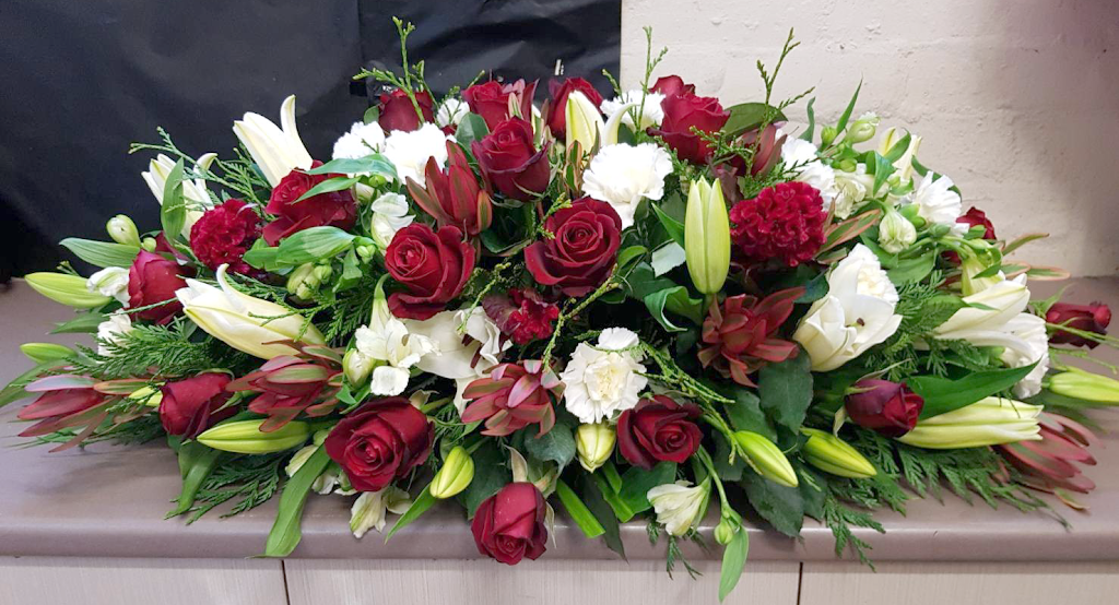 Fomosa Wedding Flowers | 17 Merrijig Ave, Cranbourne VIC 3977, Australia | Phone: 0403 655 412