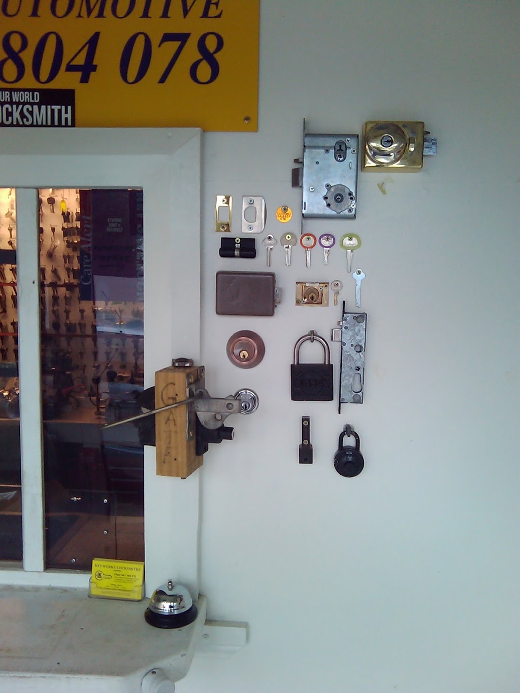 Keyworks Locksmiths Coburg | locksmith | 73 Harding Street, (ENTRY via Salisbury St), Coburg VIC 3058, Australia | 0411804078 OR +61 411 804 078