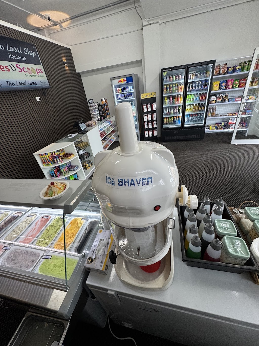 the local shop boolaroo | unit 1/15 Main Rd, Boolaroo NSW 2284, Australia | Phone: 0405 097 871