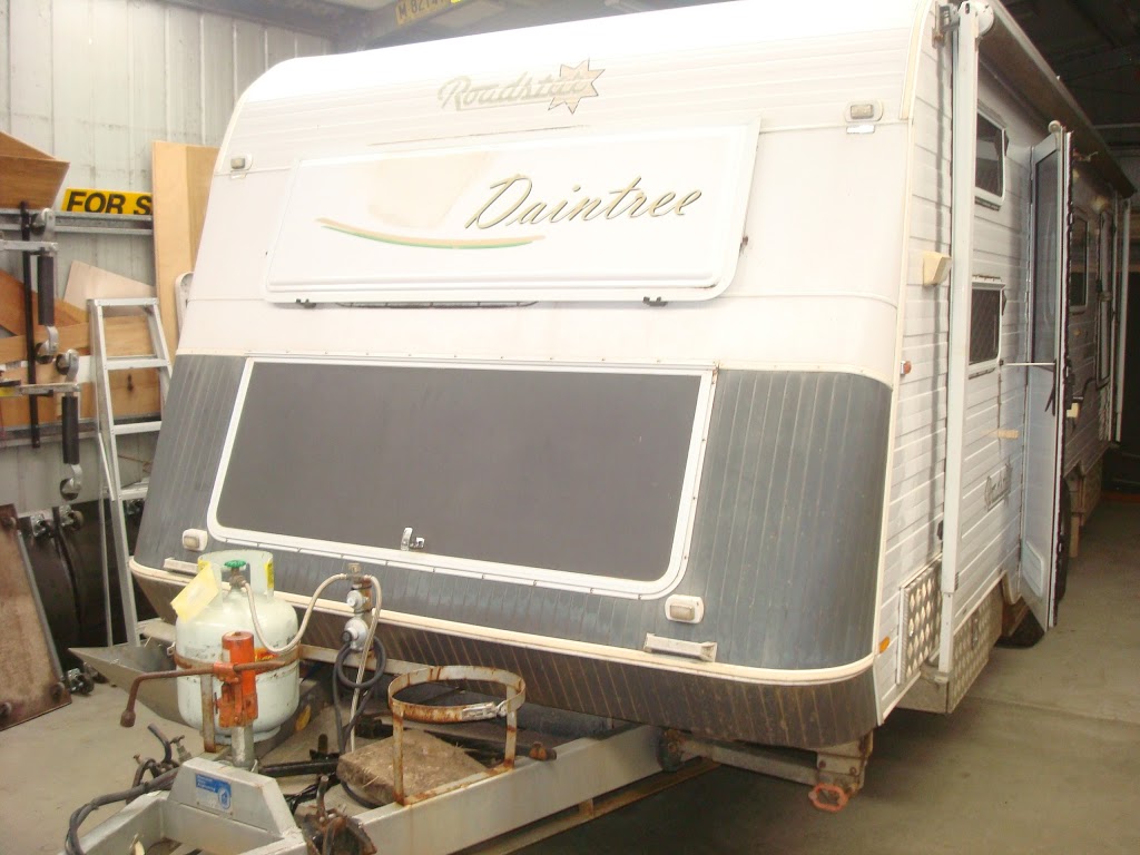 Everwood caravan repairs | 15 Francis Conn Pl, Frederickton NSW 2440, Australia | Phone: 0418 639 800