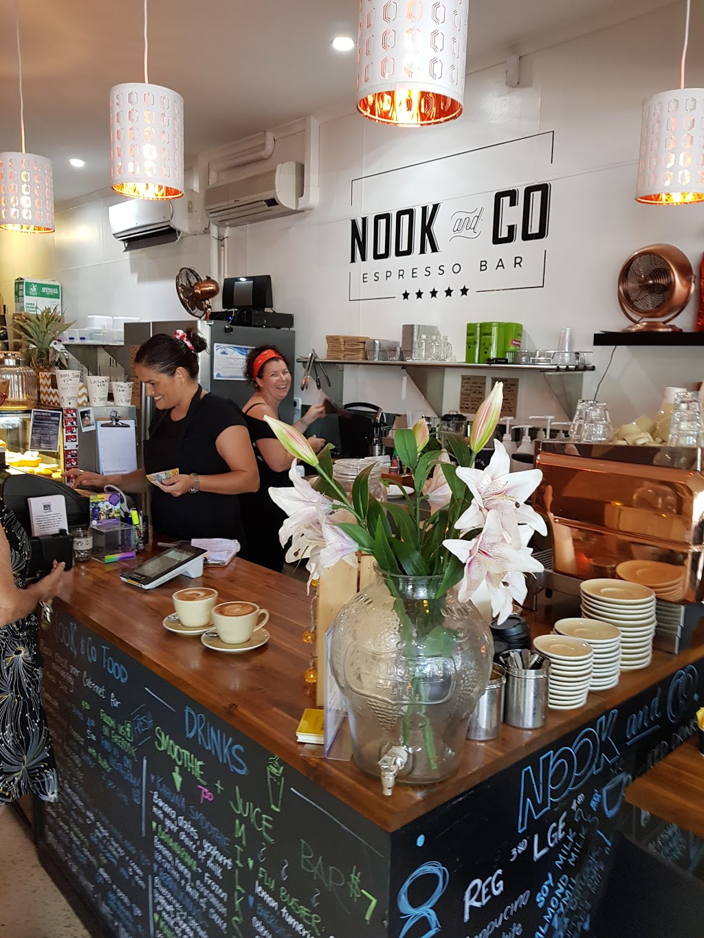 Nook & Co Espresso Bar | 7/63 St Andrews Dr, Tewantin QLD 4565, Australia | Phone: 0432 259 258