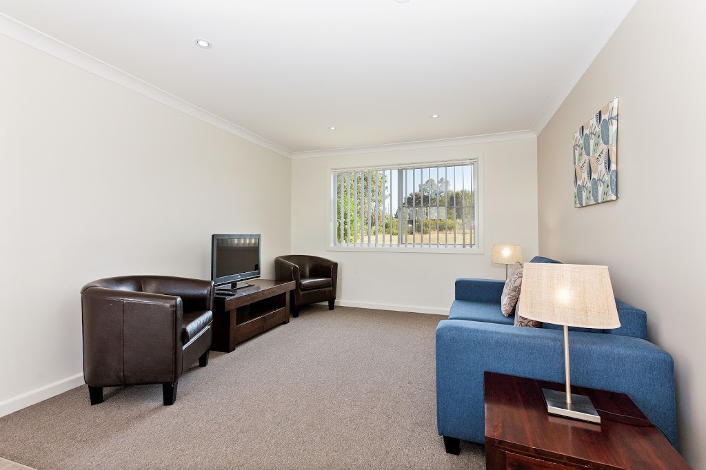 Aden Apartments | 1A Sydney Rd, Mudgee NSW 2850, Australia | Phone: (02) 6372 1122