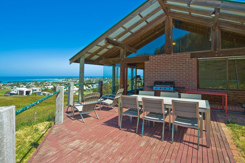 Apollo Panorama | real estate agency | 2 Tuxion Rd, Apollo Bay VIC 3233, Australia | 0433610818 OR +61 433 610 818