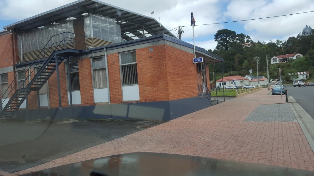 Tasmania Police | police | 2 Sticht St, Queenstown TAS 7467, Australia | 0362302111 OR +61 3 6230 2111