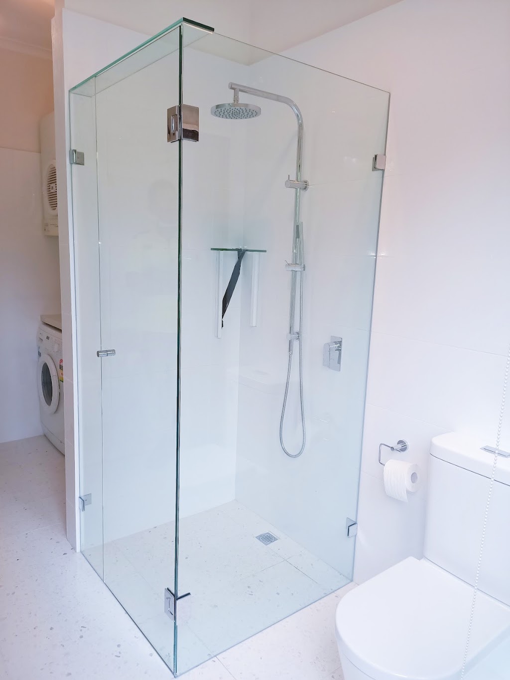 Taranto Windows And Glass | 6 Nellbern Rd, Moorabbin VIC 3189, Australia | Phone: (03) 9532 0555