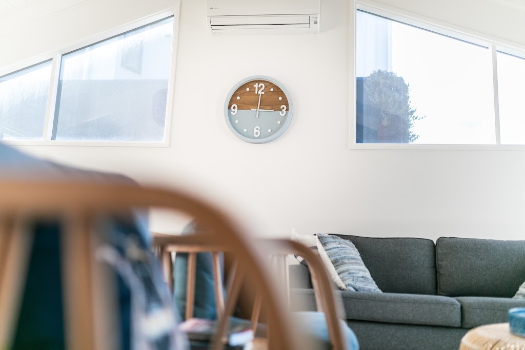Grandview Beach House | 1B Grandview Parade, Barwon Heads VIC 3227, Australia | Phone: 0976 368 5008