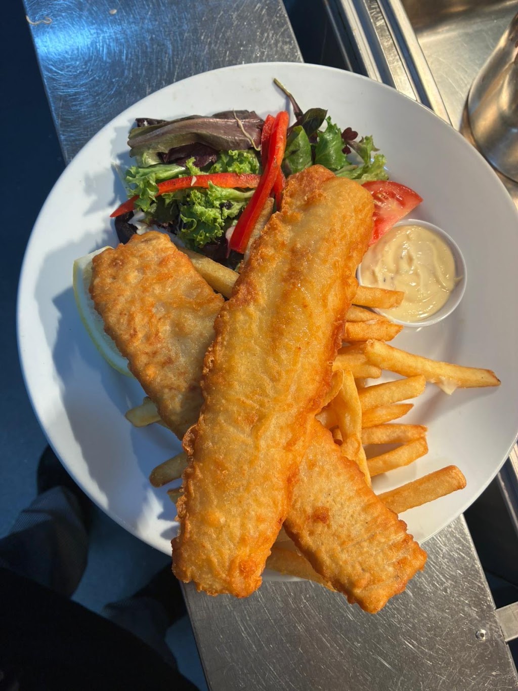 Flagstick Bistro Deniliquin | 1 Golf Club Rd, Deniliquin NSW 2710, Australia | Phone: 0468 339 740