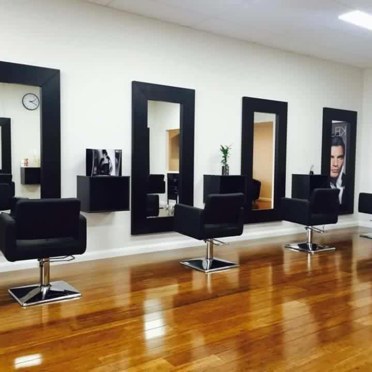 Gemmas Hair Studio | hair care | 7/Shop 6 106-126 Gap Rd, Sunbury VIC 3429, Australia | 0397404018 OR +61 3 9740 4018