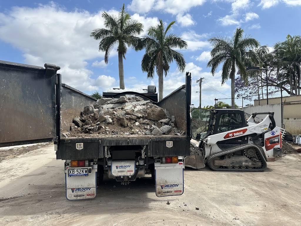 Harts Earthworks | 24 Jackson Ridge Rd, Upper Coomera QLD 4209, Australia | Phone: 0409 091 409