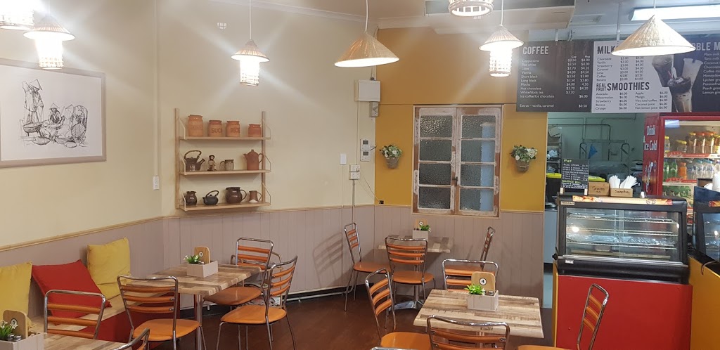 Little Hoi-An Vietnamese Café | restaurant | 33/1000 Waterworks Rd, The Gap QLD 4061, Australia | 0733006800 OR +61 7 3300 6800