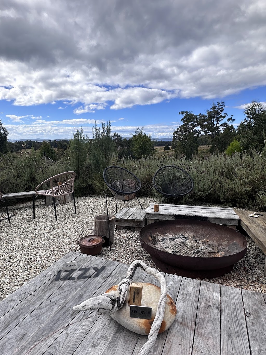 The Izzy Bar | 3349 Bruny Island Main Rd, South Bruny TAS 7150, Australia | Phone: 0400 189 423
