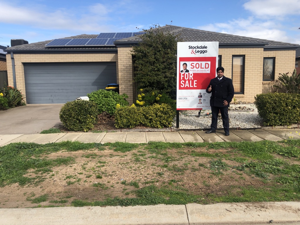 Anshu Goel - Stockdale & Leggo Real Estate | 7/4 Norwest Ave, Laverton VIC 3029, Australia | Phone: 0433 815 762