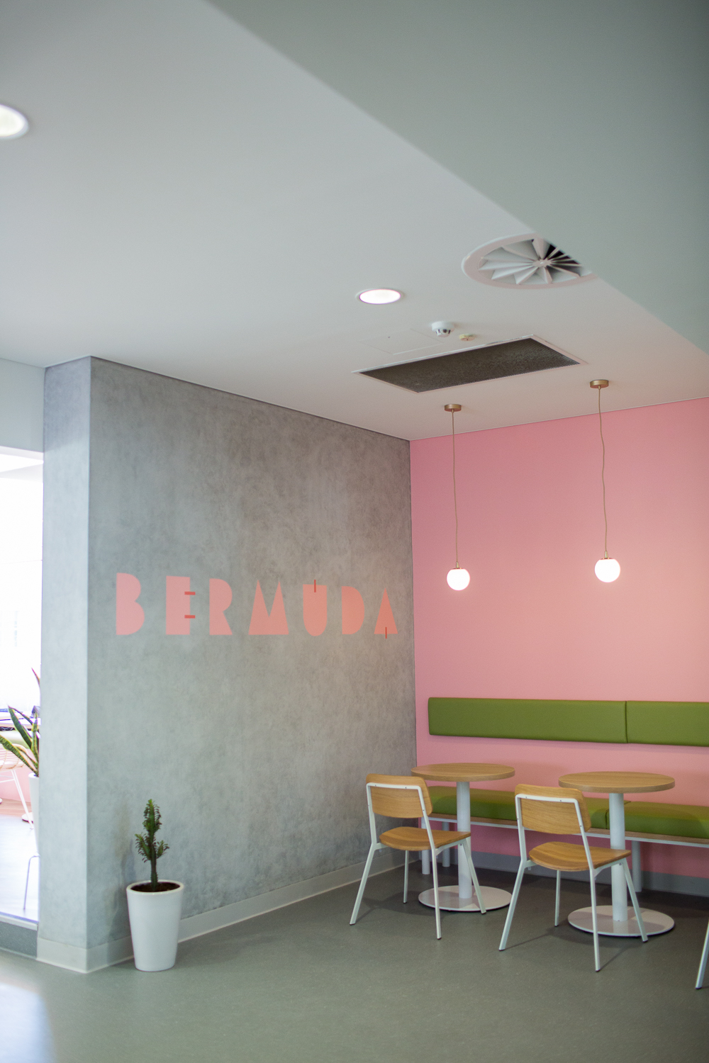 Bermuda Cafe | Joondalup WA 6027, Australia | Phone: (08) 6304 2026