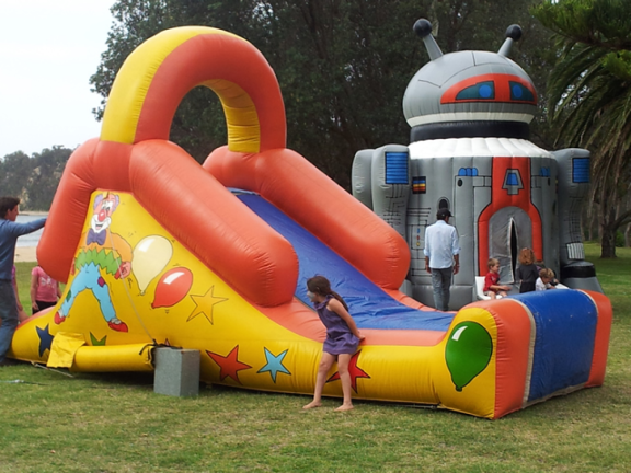 Lismore Jumping Castle Hire | 8 Charles St, South Lismore NSW 2480, Australia | Phone: 0418 246 065