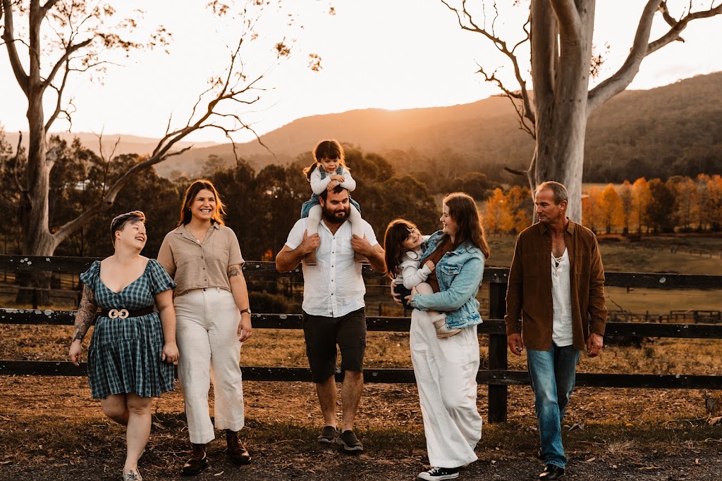 Chasing Tia Photography | 4 Romford Cl, Davistown NSW 2251, Australia | Phone: 0402 085 515