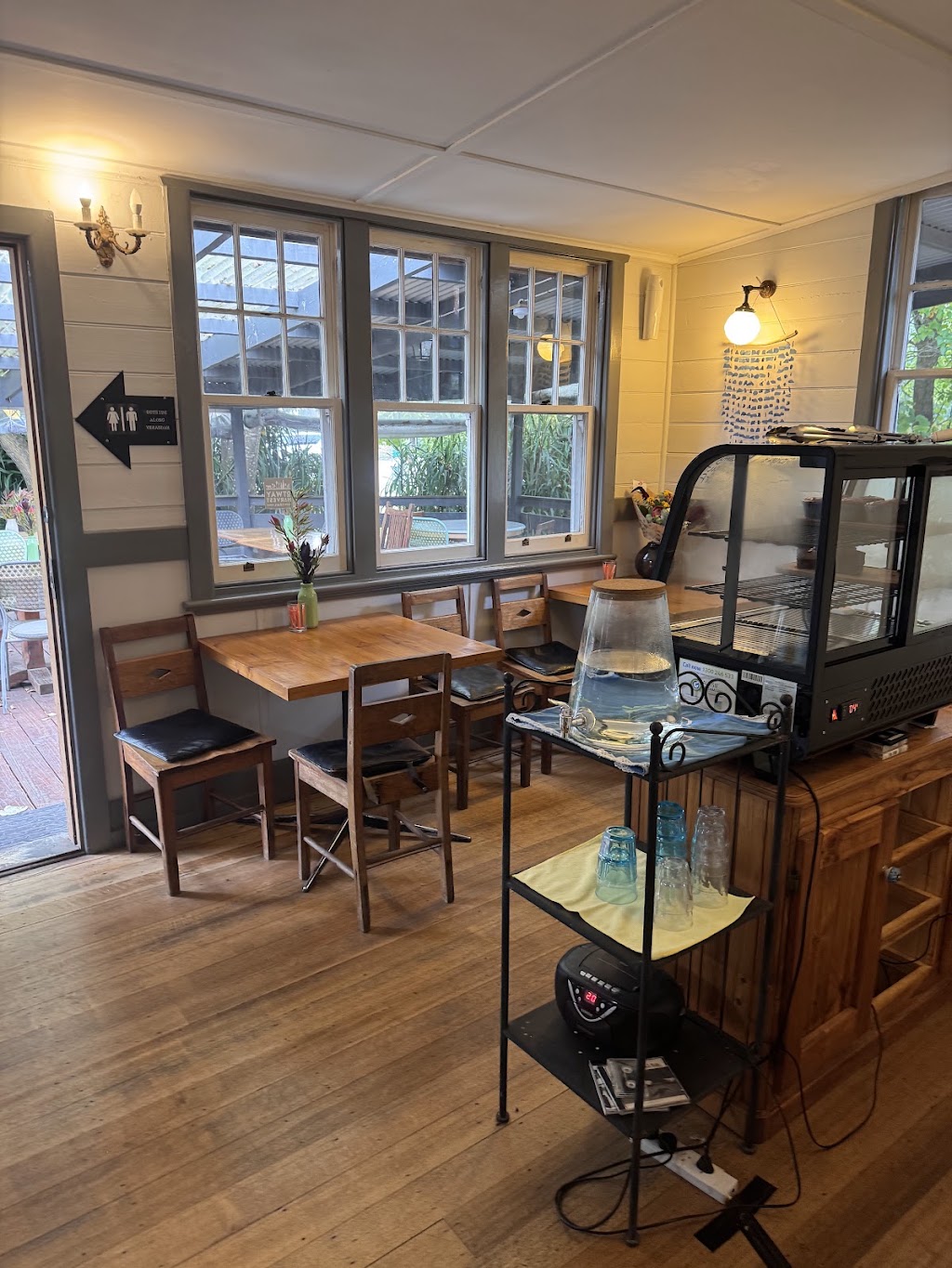 Forrest Bower Bird Cafe | 16 Grant St, Forrest VIC 3236, Australia | Phone: 0486 006 603