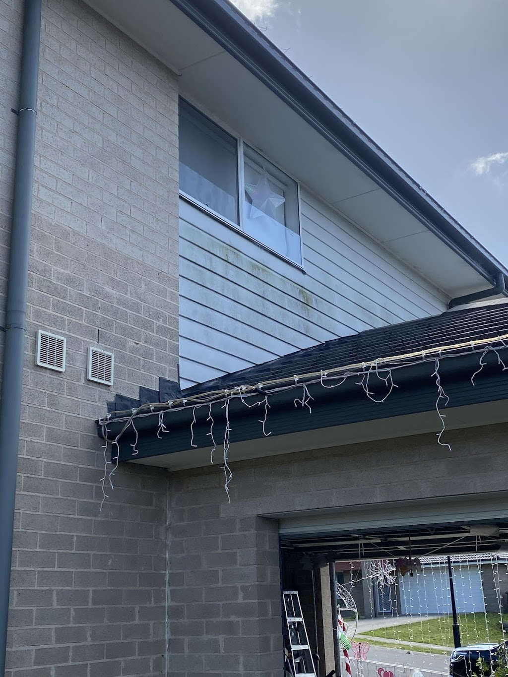 Superior surface solutions | 5 Bracken Cl, Cameron Park NSW 2285, Australia | Phone: 0410 608 947