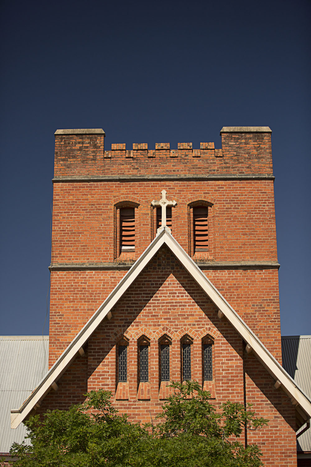 St Pauls Church | church | 1a Clifton St, Euroa VIC 3666, Australia | 0357951335 OR +61 3 5795 1335