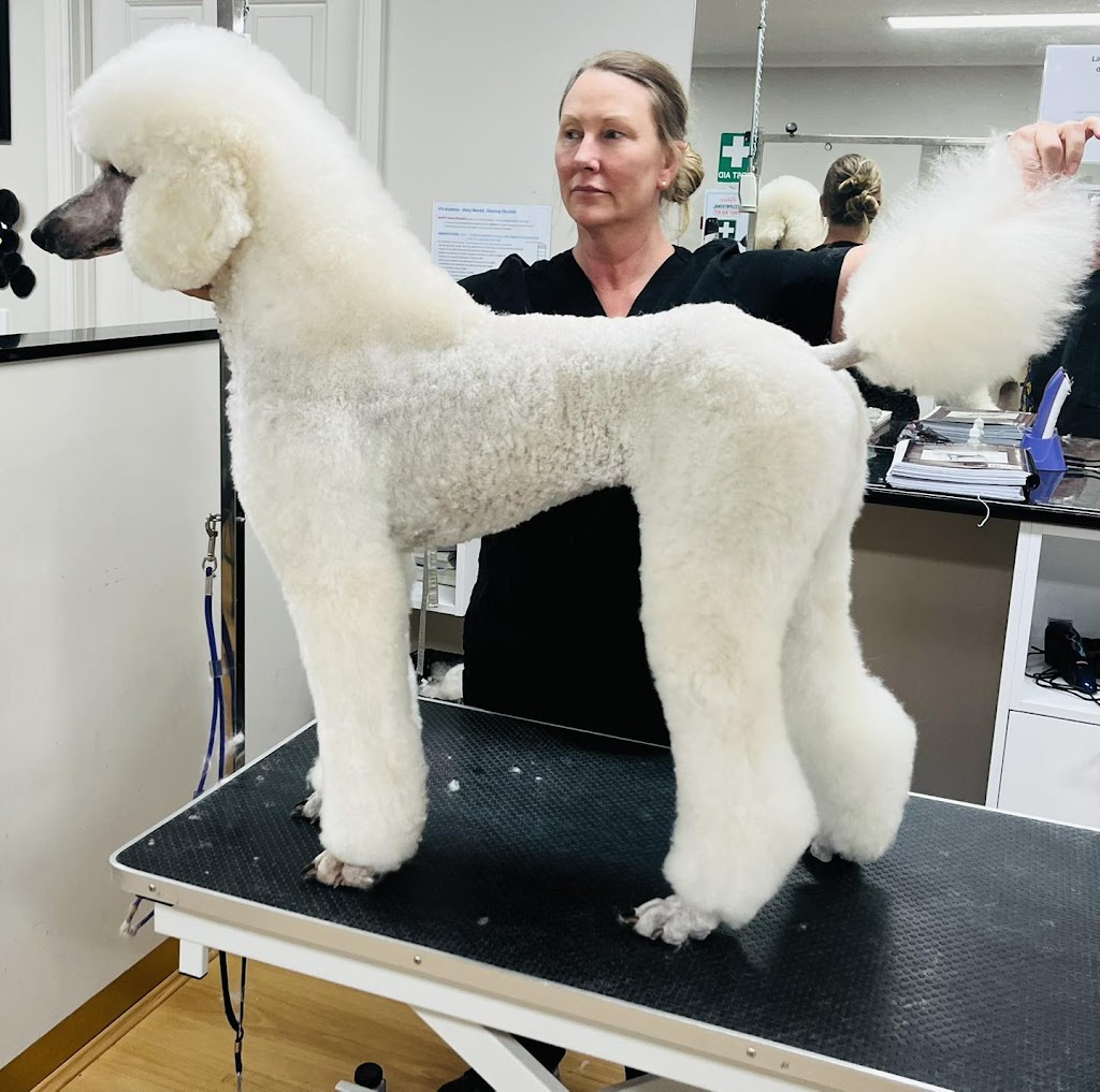 Oscars Groom Room | 410 Wy Yung-Calulu Rd, Ellaswood VIC 3875, Australia | Phone: 0419 608 812
