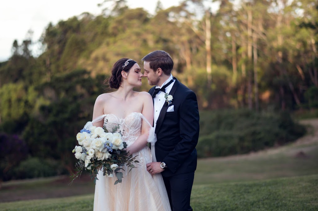 Viva Weddings | Myola Ct, Carindale QLD 4152, Australia | Phone: 0433 030 085