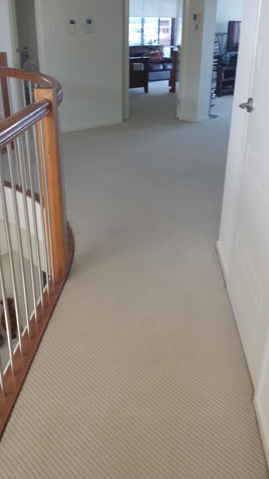 Chriss Budget Carpet Cleaning | 154 Graham Rd, Morayfield QLD 4506, Australia | Phone: 0456 794 226