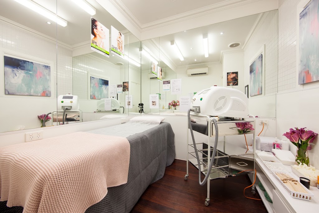 Young Beauty Group | shop4/150 Kelletts Rd, Rowville VIC 3178, Australia | Phone: 0448 176 400