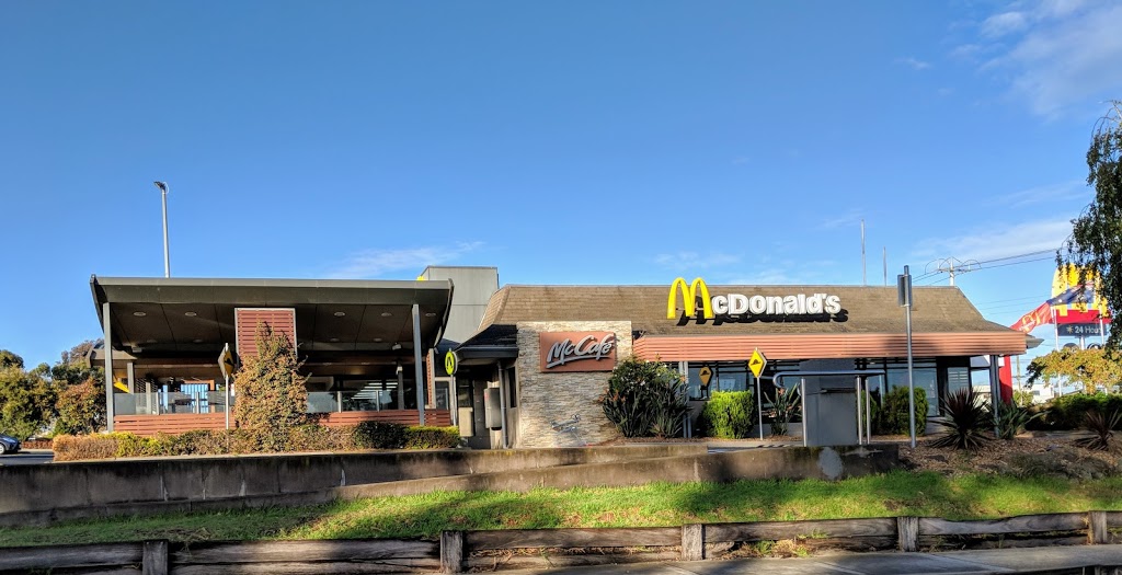 McDonalds Rowville | meal takeaway | Cnr Fulham &, Stud Rd, Rowville VIC 3178, Australia | 0397630922 OR +61 3 9763 0922