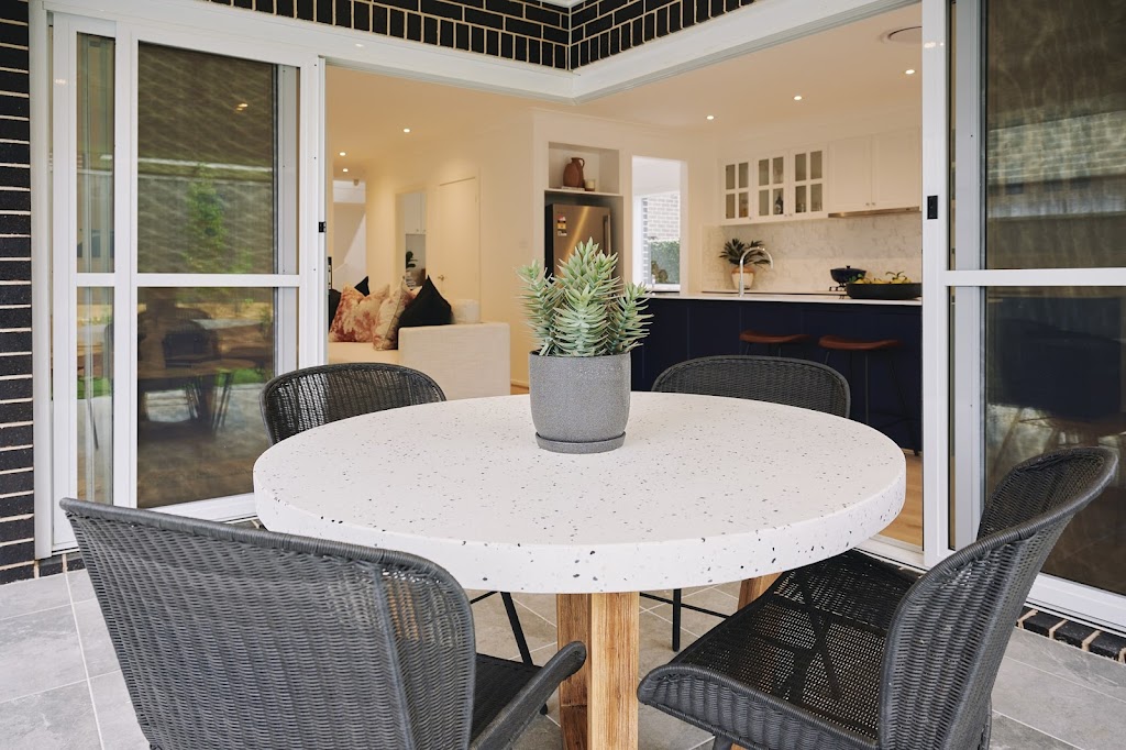 Everyday Homes: Home World Leppington | 24 Cato Cct, Leppington NSW 2179, Australia | Phone: (02) 9606 2574