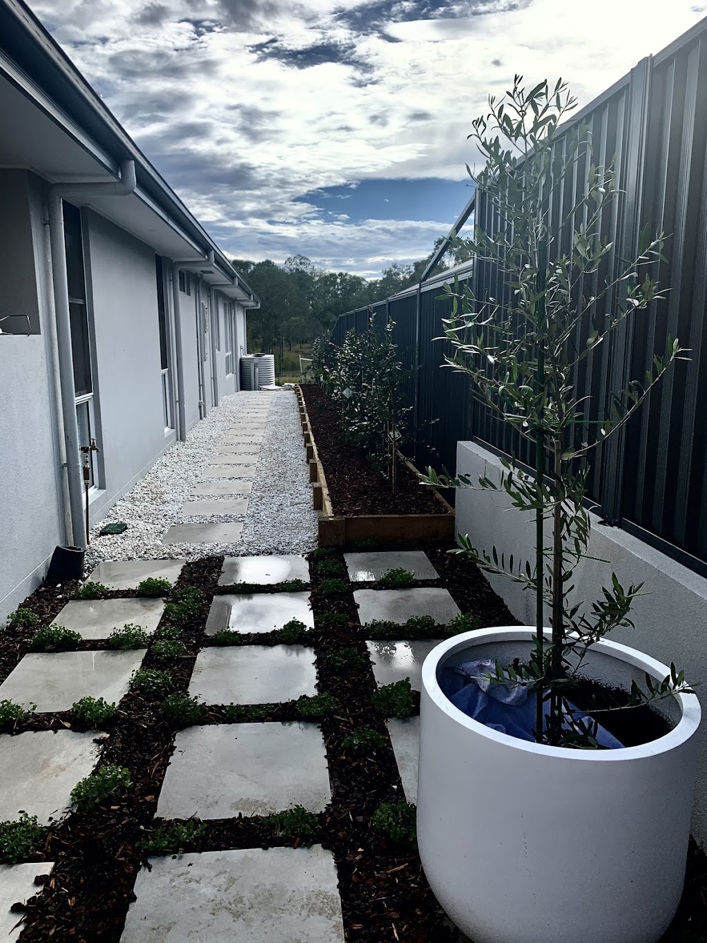 Smart Choice Landscapes and Pools | D12/5-7 Hepher Rd, Campbelltown NSW 2560, Australia | Phone: 0413 611 825