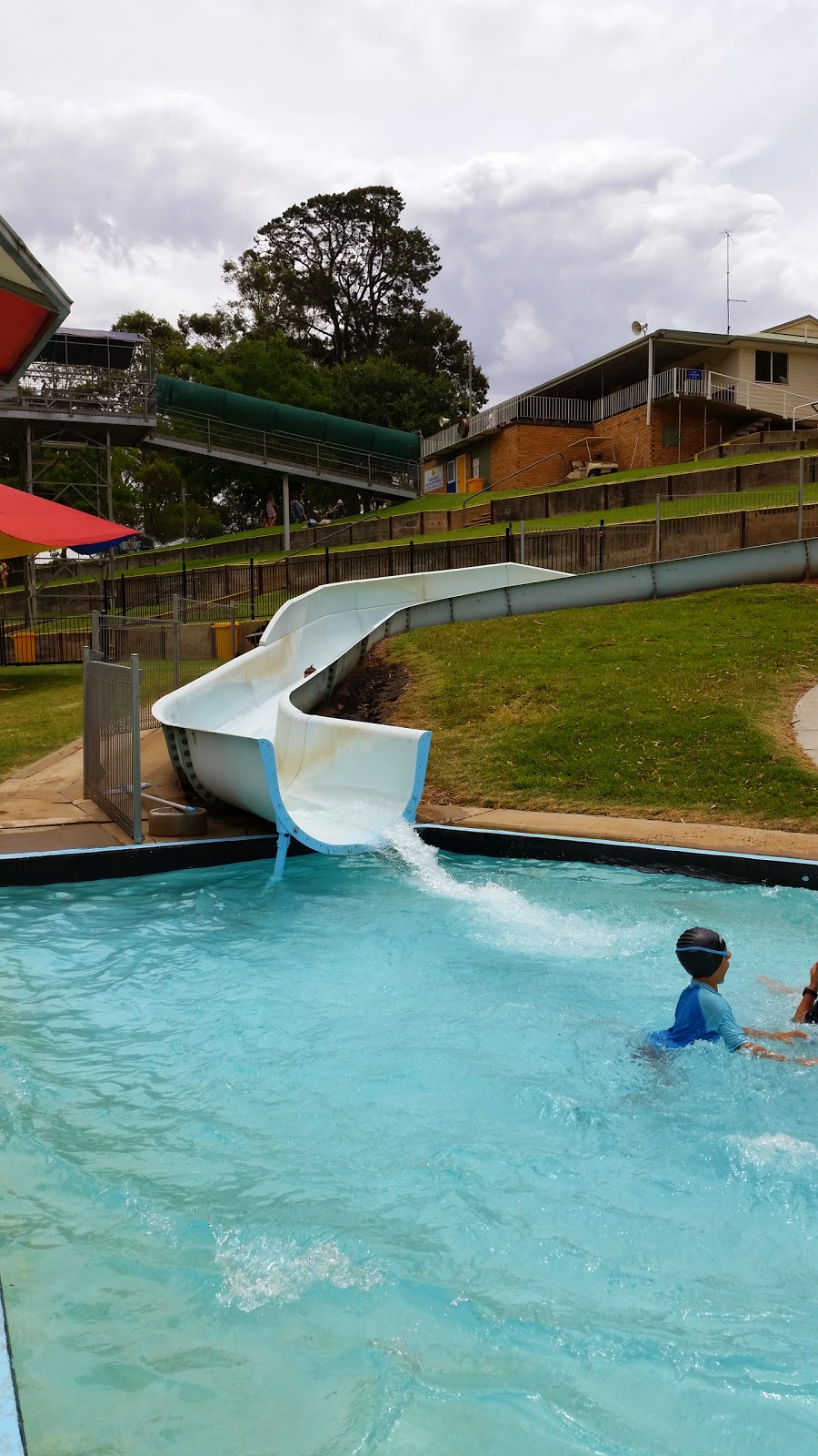 Lake Talbot Swimming Pool | 1 Lake Dr, Narrandera NSW 2700, Australia | Phone: (02) 6959 1211