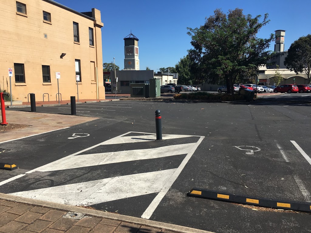 Mitcham Council Visitor Parking | parking | Torrens Park SA 5062, Australia