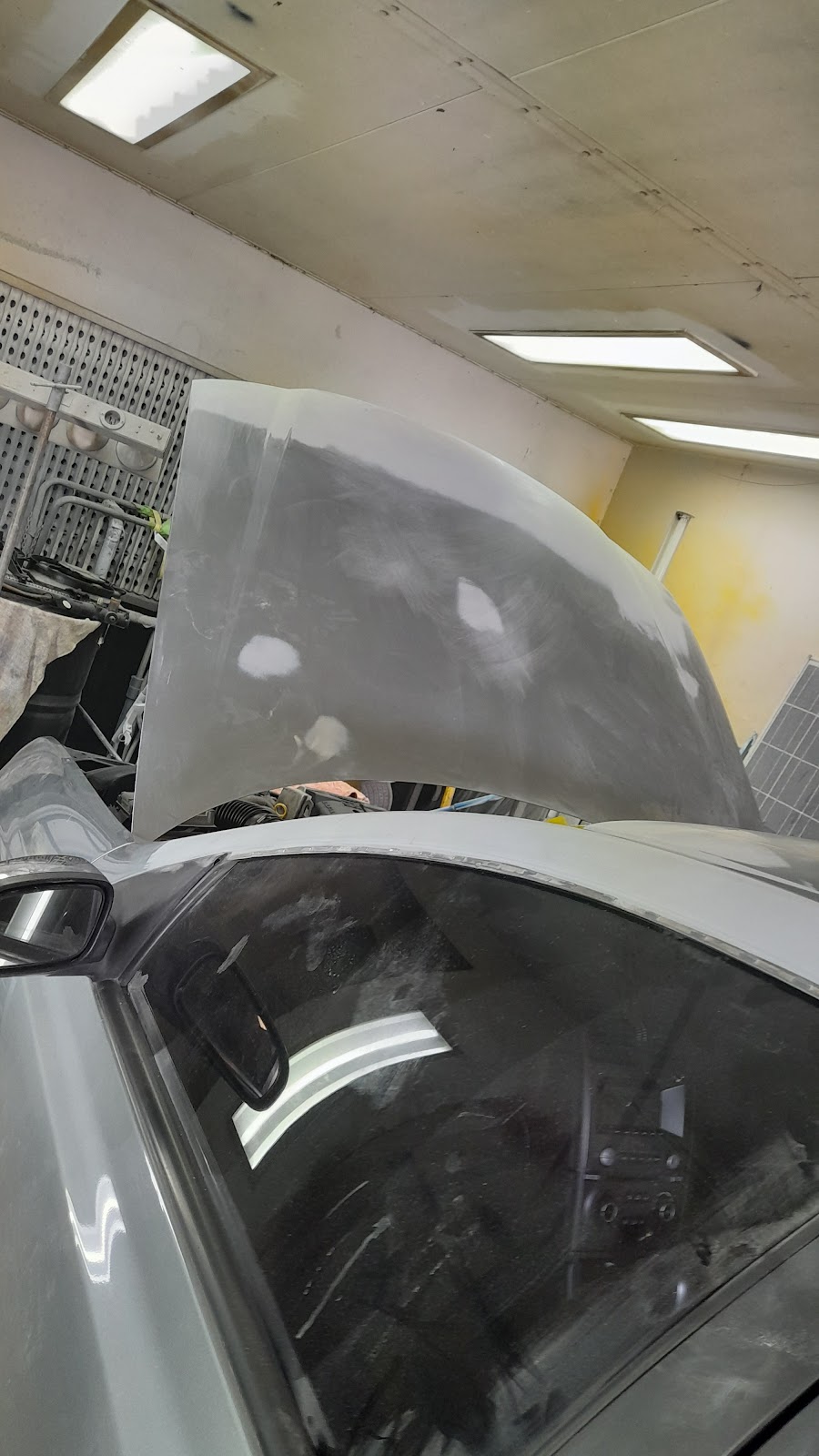 Kanwal Smash Repairs | Factory 15/14-16 Arizona Rd, Charmhaven NSW 2263, Australia | Phone: (02) 4392 2723