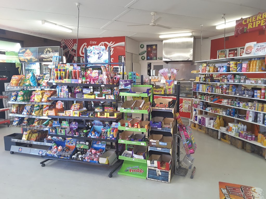 Delacombe Mixed Business | store | 211 Warrina Dr, Delacombe VIC 3356, Australia | 0353358303 OR +61 3 5335 8303