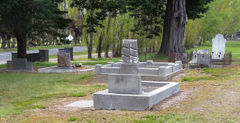 Latrobe Cemetery | cemetery | 234 Gilbert St, Latrobe TAS 7307, Australia | 0364264444 OR +61 3 6426 4444