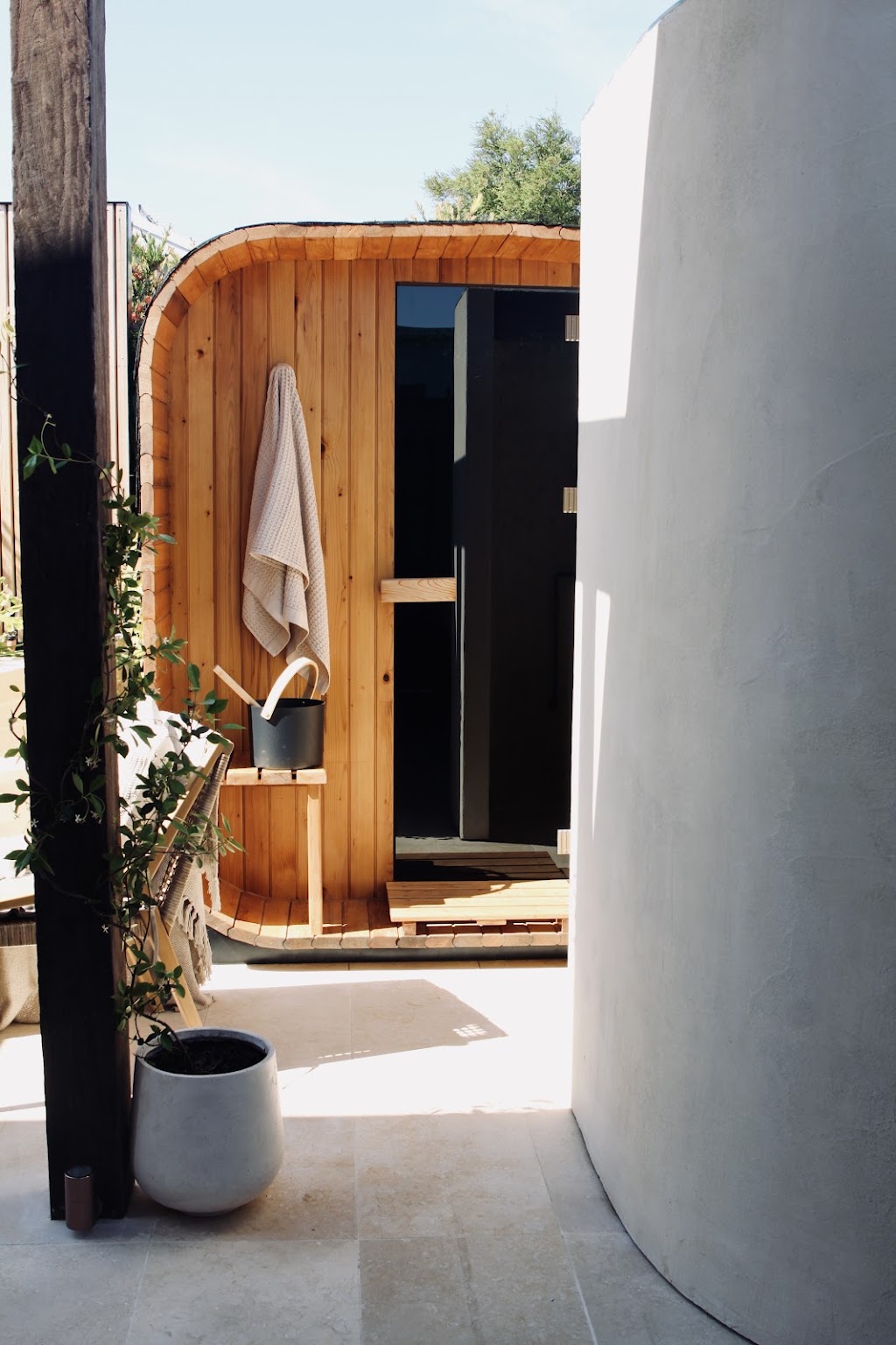 Flō Alchemy | 4 Wonthaggi Cres, San Remo VIC 3925, Australia | Phone: 0434 125 367
