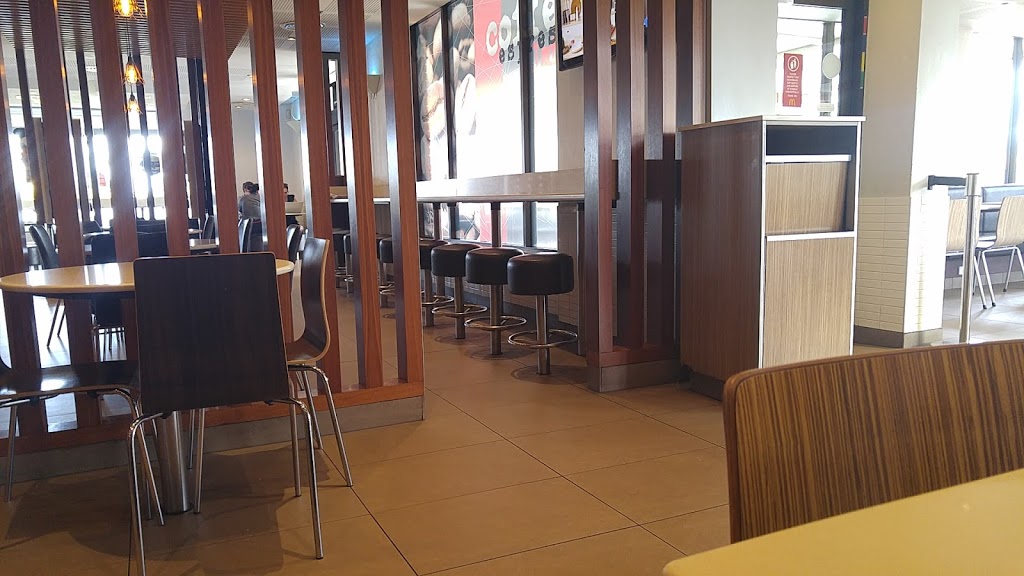 McDonalds Bathurst | 69-71 Durham St, Bathurst NSW 2795, Australia | Phone: (02) 6332 1588