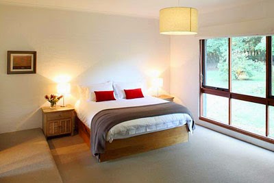 Quill Retreat Healesville | 338 Nyora Rd, Mount Toolebewong VIC 3777, Australia | Phone: (03) 5962 6990